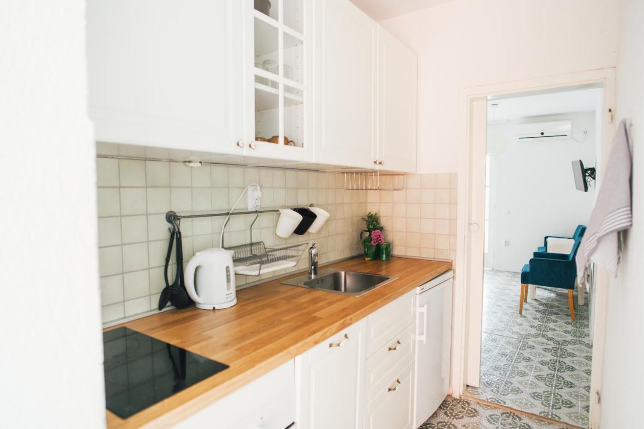 Charming Apartments With Garden 波尔 外观 照片